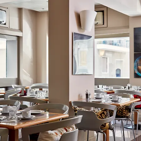Philippos Hotel 3*