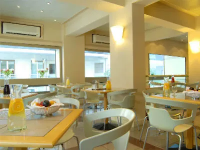 Philippos 3* Athens