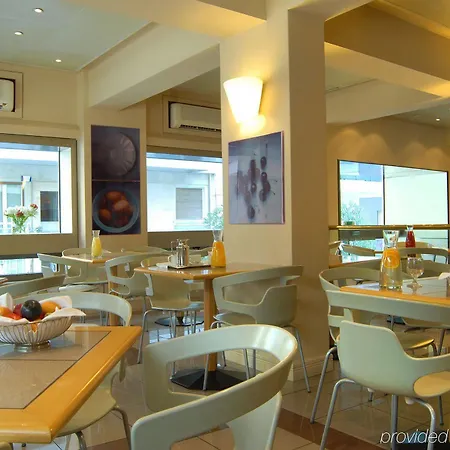 Philippos Hotel 3*