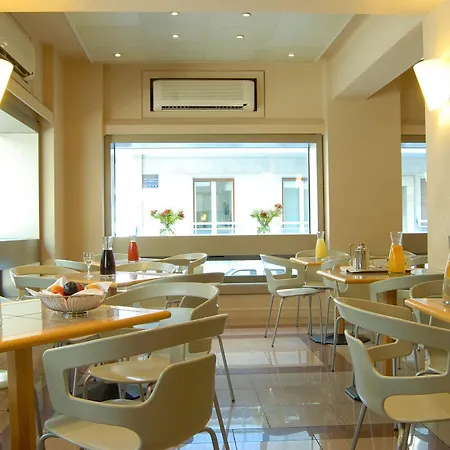 Philippos Hotel 3*